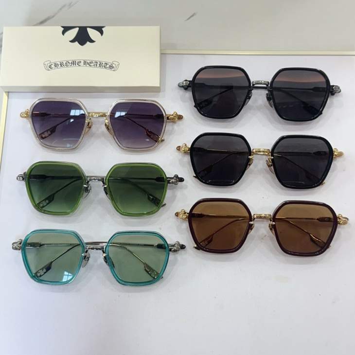 Picture of Chrome Hearts Sunglasses _SKUfw66708608fw